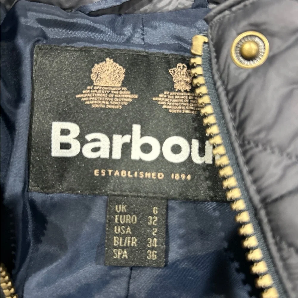 Barbour Quilted Utility Jacket in Charcoal - Picture 9 of 11